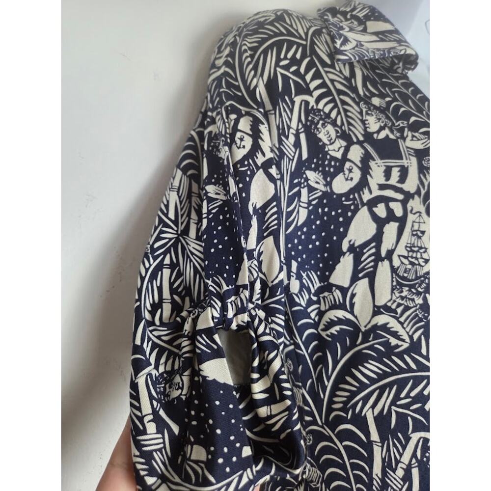 Diane von Furstenberg Blue White Greek Mythology 100% Silk Wrap Dress size 4 - Picture 6 of 12